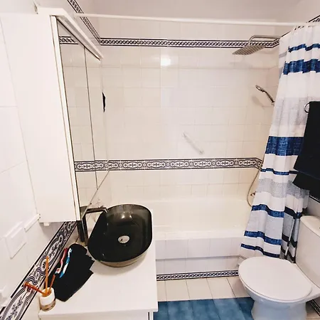 Apartment Stylish Just Steps From The Benalmadena